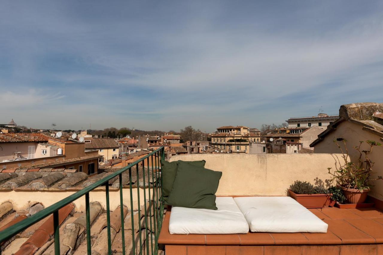 Amazing Penthouse With Terrace And Rooftop In Trastevere روما المظهر الخارجي الصورة