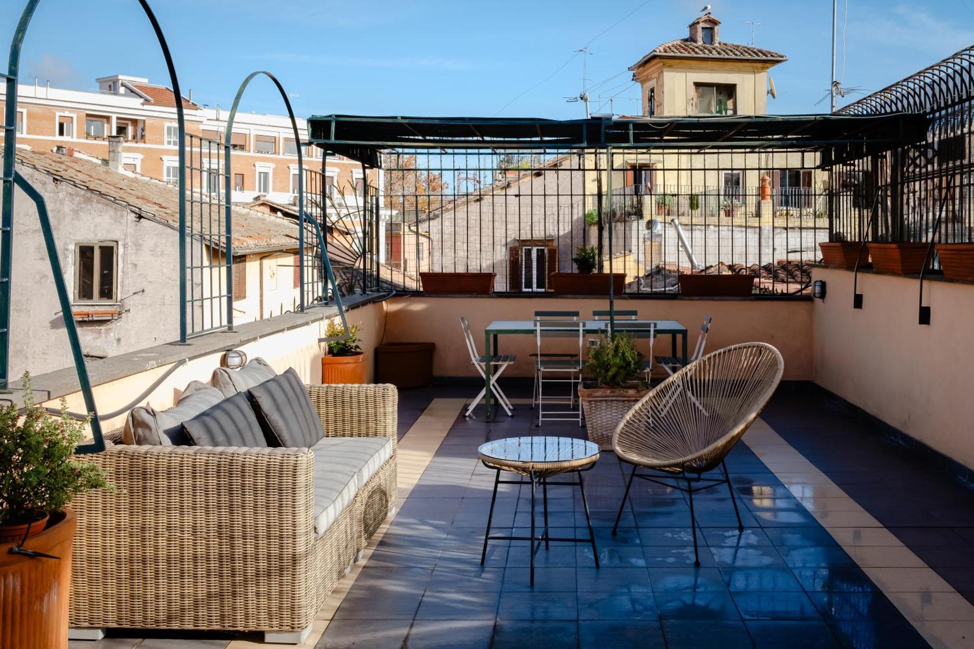 Amazing Penthouse With Terrace And Rooftop In Trastevere روما المظهر الخارجي الصورة